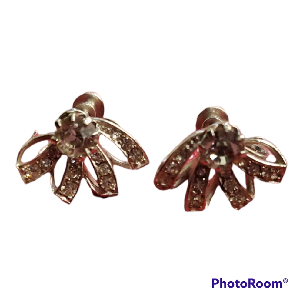 Vintage Crystal Clip On Earrings